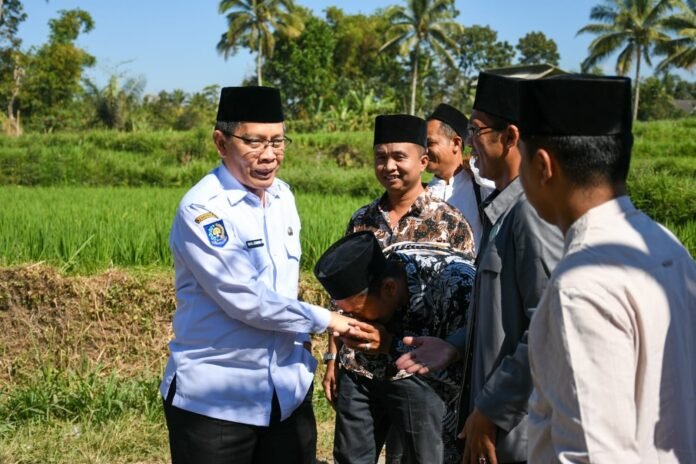 Wabup Lotim Minta Desa Kreatif Gali PADes