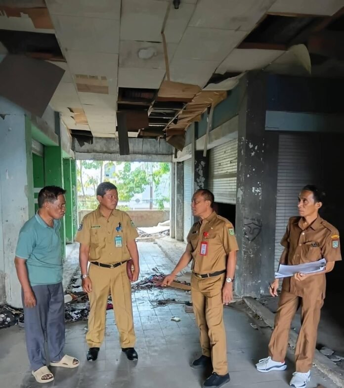 Pasar Bekas Terminal Diduga Mangkrak