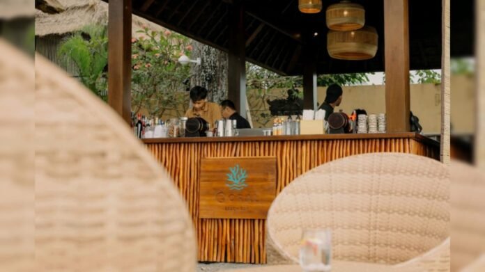 Qoral Beach Bar Hadirkan “Weekend Bar Takeover”, Tiga Hari Menikmati Sunset, Cocktails, dan Live Music di Lombok