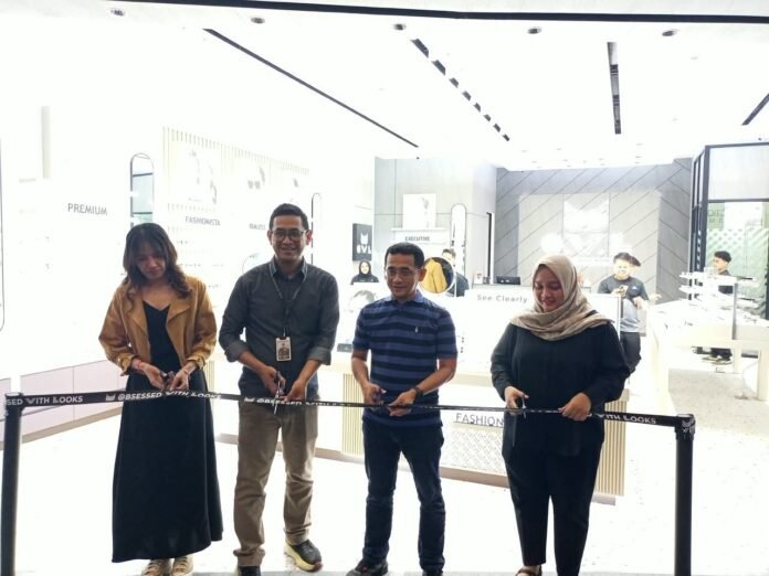 Tawarkan Aneka Jenis Kacamata, OWL Buka Gerai di Lombok Epicentrum Mall