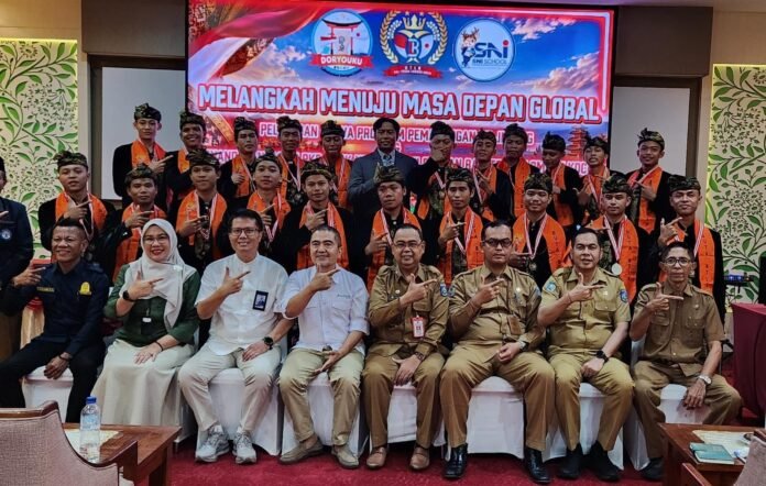21 Tenaga Kerja NTB Dilepas ke Jepang
