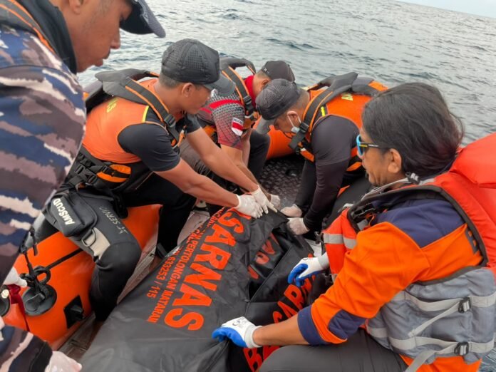 Tim SAR Temukan Korban Terakhir Musibah Pantai Batu Pampang