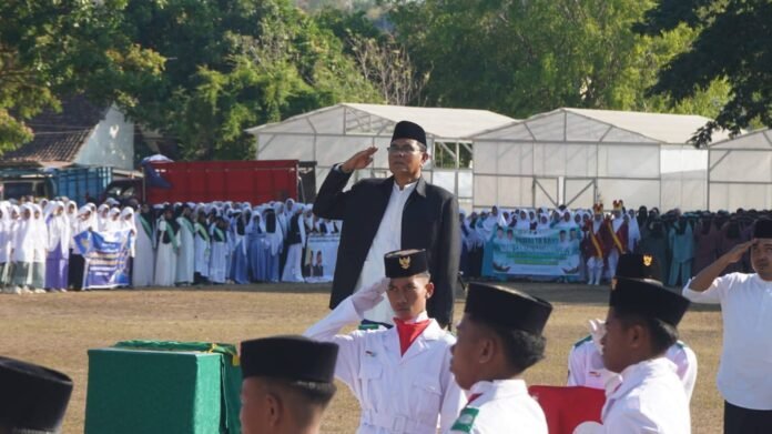 Peringati Hari Santri Nasional, Bupati Ajak Santri Kuasai Ilmu dan Teknologi