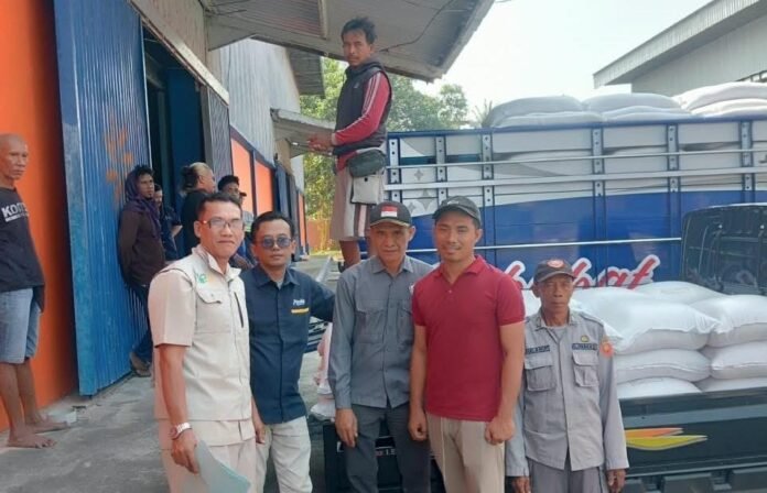 95 Dusun Krisis Air, DKPKP Lobar Salurkan Bantuan kepada Ribuan KK
