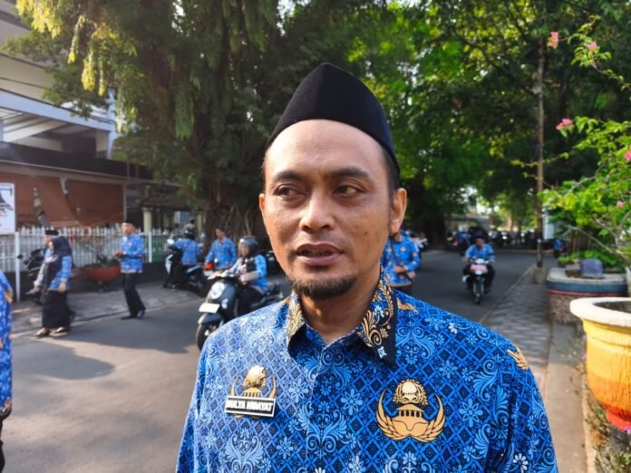 Imbauan dan Pengawasan