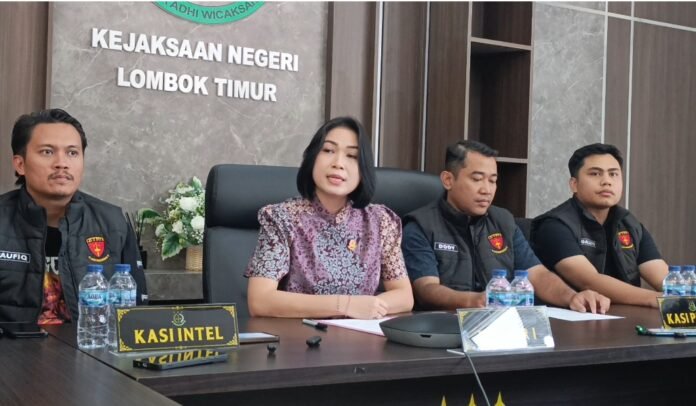 Diduga Rugikan Negara Rp1,59 Miliar, Kades dan Bendahara Desa Kotaraja Ditetapkan Tersangka