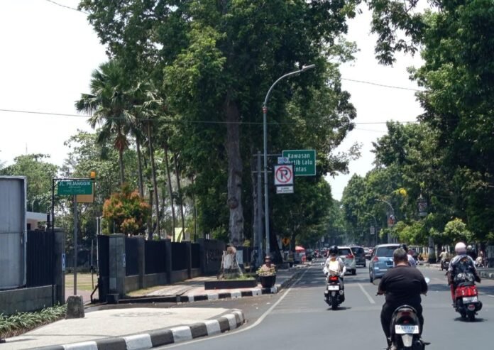Polisi Atur Rekayasa Lalu Lintas dan Siapkan Lahan Parkir untuk Pawai MotoGP di Mataram