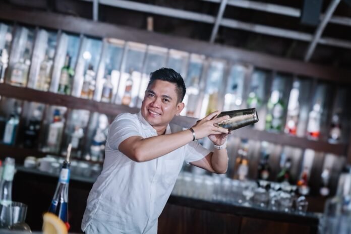 Melalui Bar Takeover di Senggigi, Sheraton Senggigi Beach Resort dan Balimoon Hadirkan Pengalaman Mixology