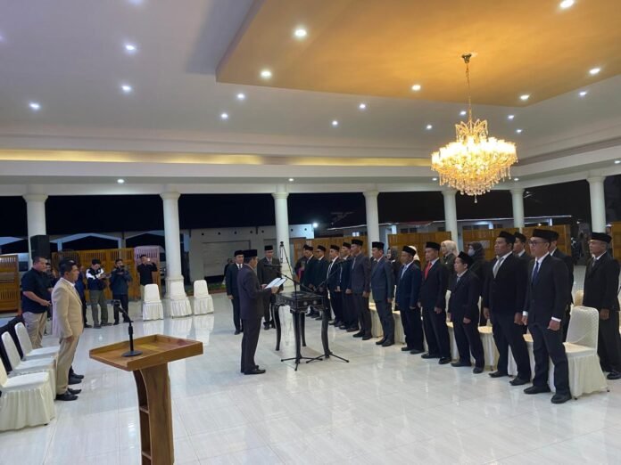 Bupati Lotim Geser Parihin Jadi Inspektur Inspektorat, Husnul Basri Jadi Kadis Dukcapil