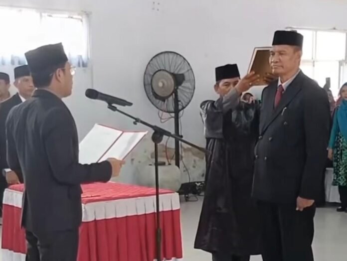 Bupati Dompu Lantik Rifaid Jadi Pj Sekda
