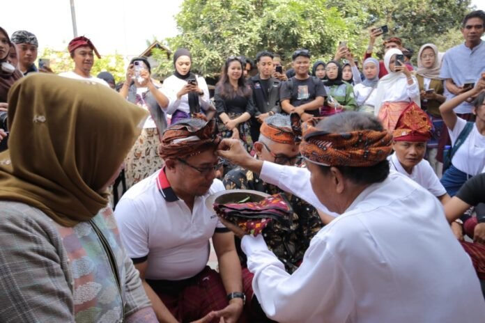 Menjaga Kelestarian Hutan Adat Lewat Peran Aktif Masyarakat
