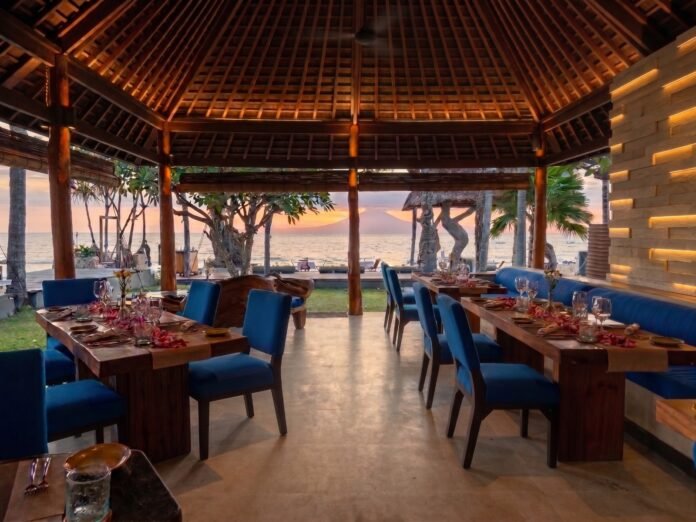 Qunci Villas Hadirkan Qerang Seafood & Steak Restaurant: Destinasi Kuliner Tepi Pantai Terbaik untuk Momen Romantis dan Liburan Mewah di Senggigi Lombok