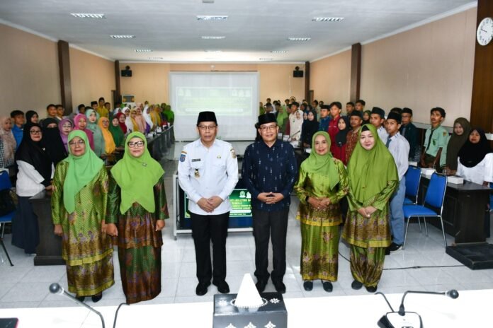 Cegah Perundungan, Wabup Lotim Ajak Remaja Berani Bicara dan Saling Menguatkan