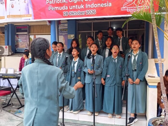 Paduan Suara SMAN 2 Mataram Nyalakan Semangat Pemuda Lewat Suara