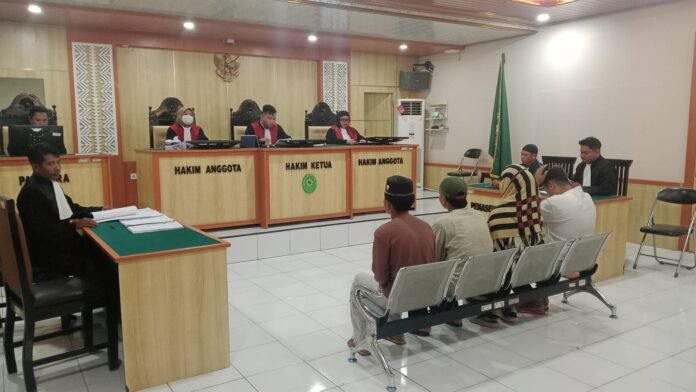 Anita Divonis 14 Tahun, Irfan 7 Tahun Penjara